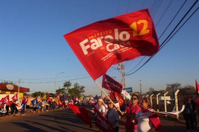 Farelo e Cad participam de bandeirao